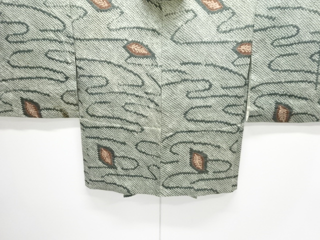 アンティーク　本総絞り　流水に木の葉模様羽織